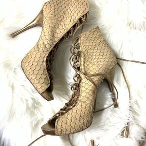 Vintage Steve Madden leather lace up‎ fish scales heels mermaid 8 Poetcore